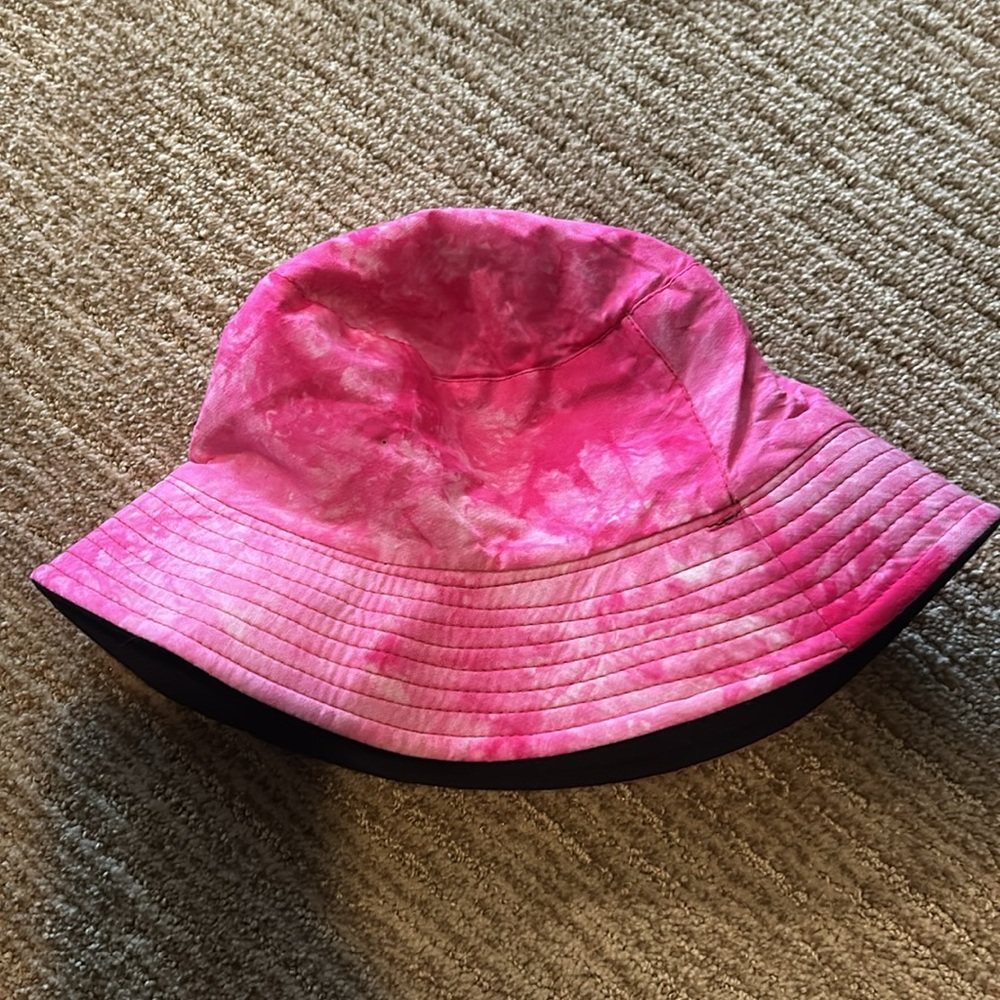 Reversible Bucket Hat - Picture 2 of 4